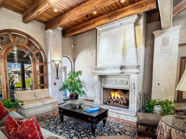 Building Photo - 20660 N 40th St