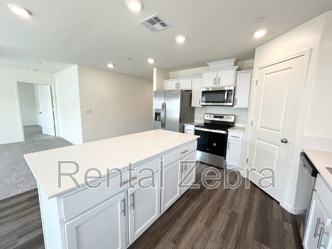 Building Photo - 4064 Cinnabar Ct