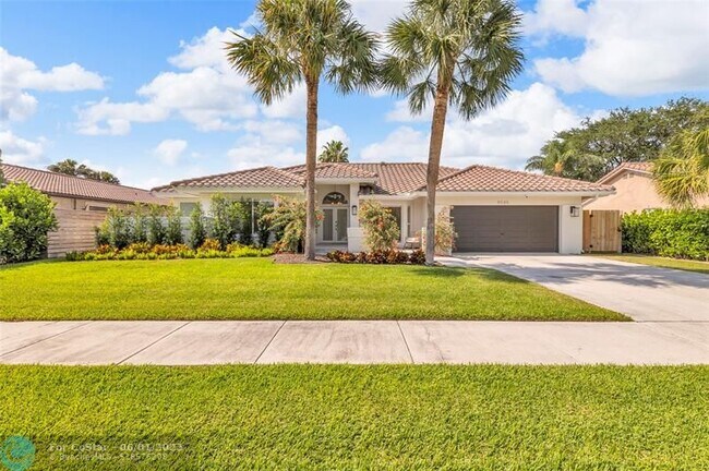 Building Photo - 9585 Carousel Cir S