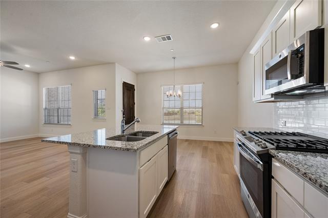 Building Photo - 6580 Iron Horse Blvd