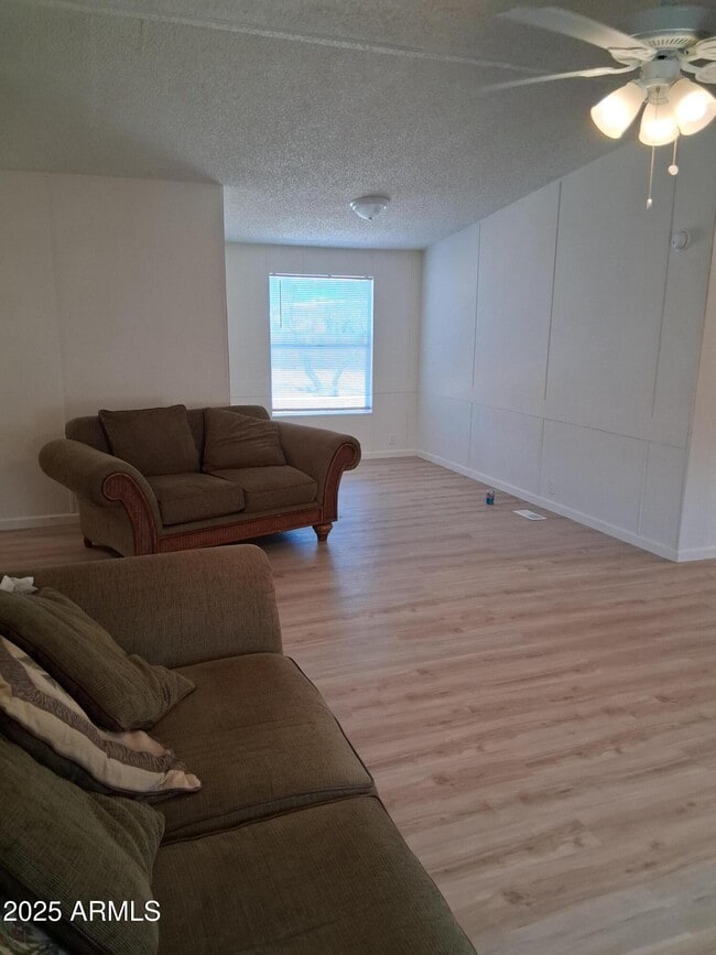 Building Photo - 28714 N 213th Ave