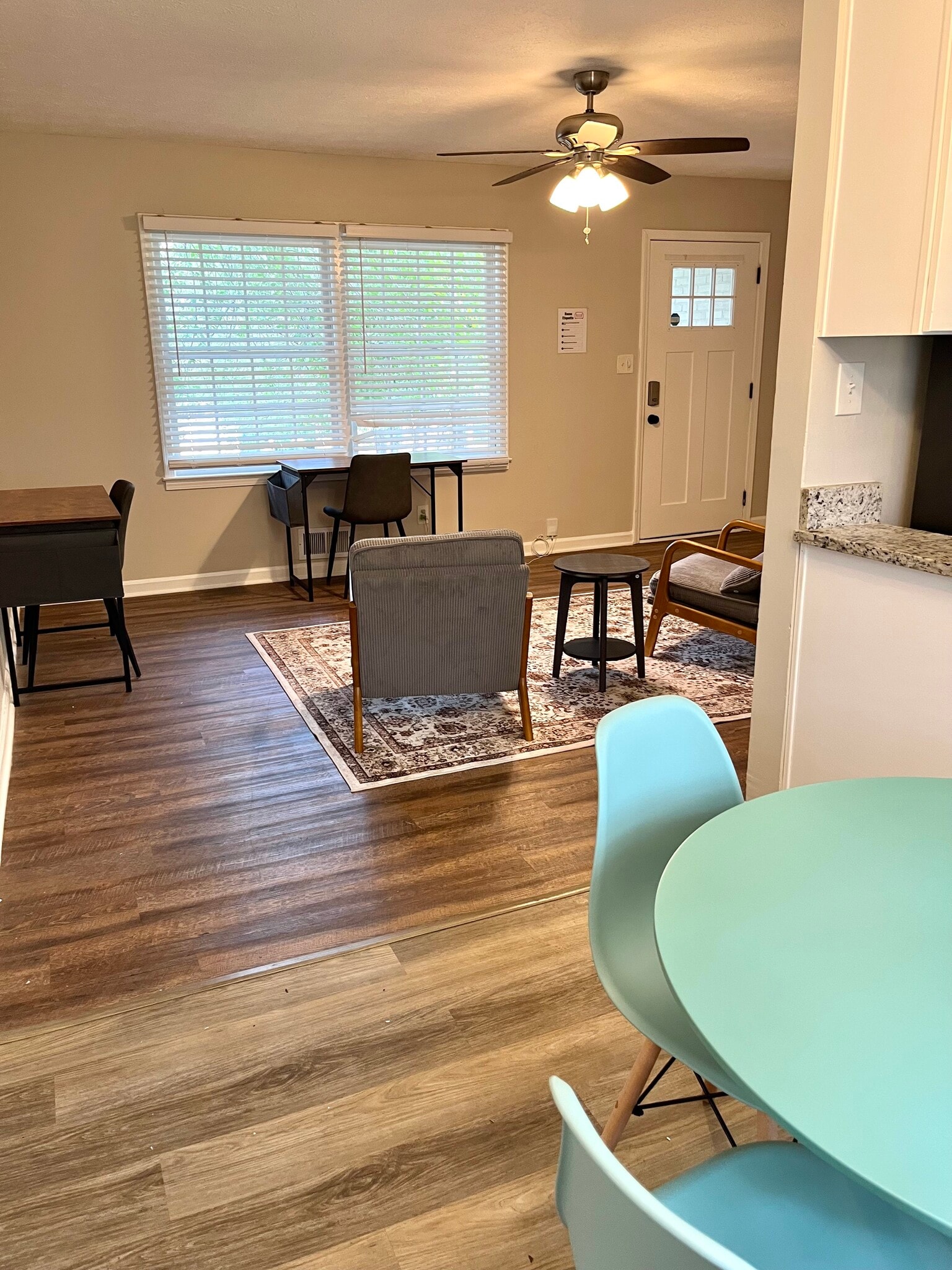 Building Photo - 3169 Bluebird Ln