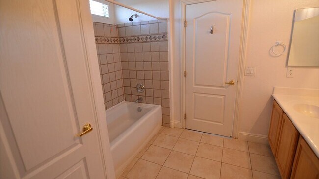 Building Photo - 2290 Bull Lake Dr