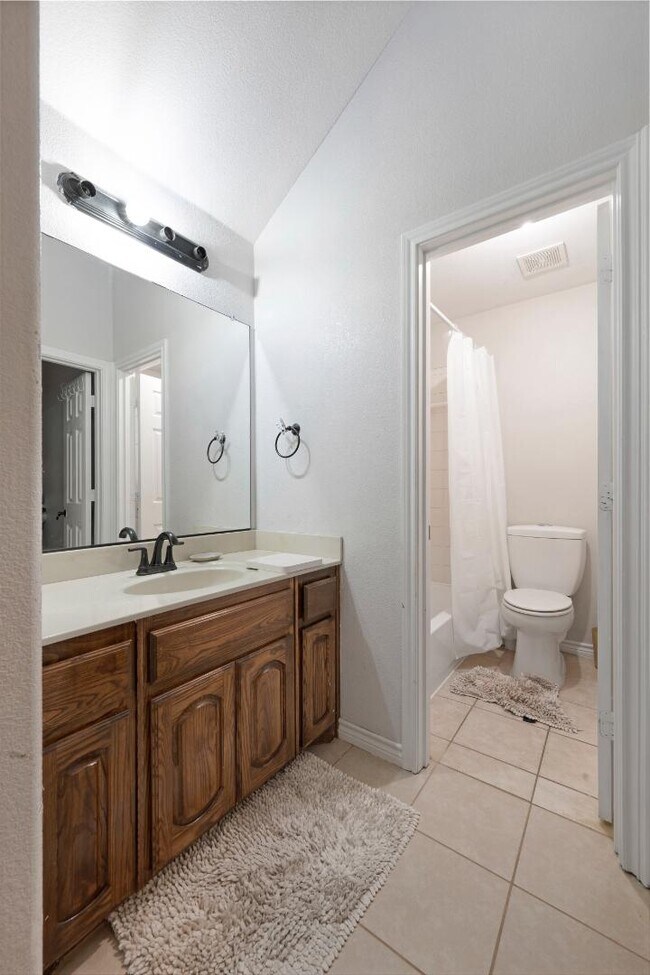 Building Photo - 4816 King Harbor Ct