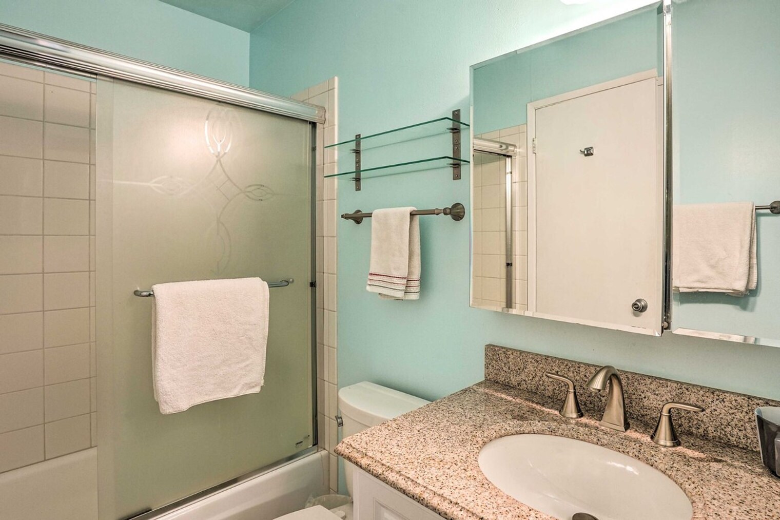 Building Photo - 2 Anchor Dr