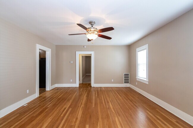 Building Photo - 2307 14th St
