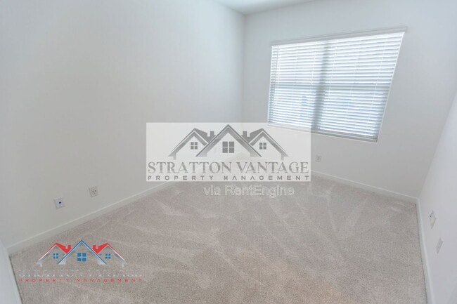 Building Photo - 4117 E Pinto Dr