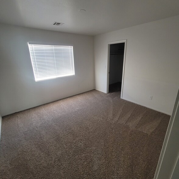 Building Photo - 6108 Stanton Summit Dr