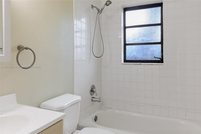 Building Photo - 12371 SW 94th Terrace