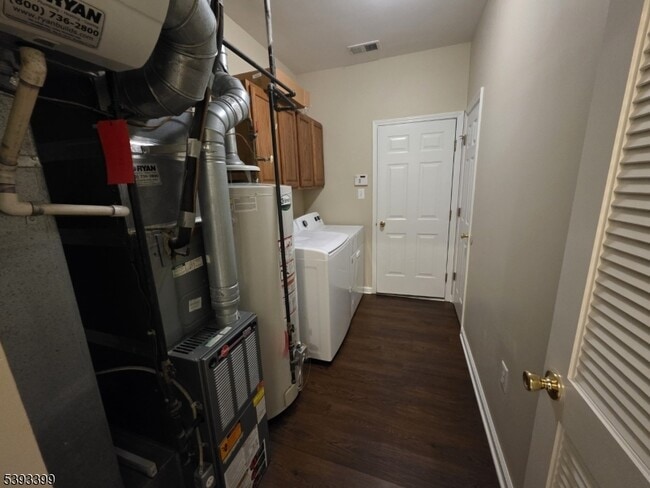 Building Photo - 228 Riverwalk Way