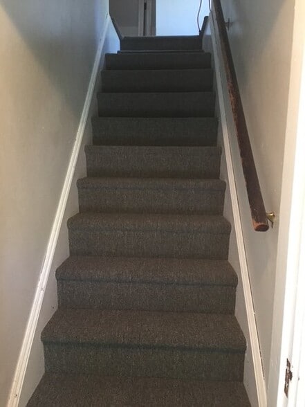 Building Photo - 23 Williams St