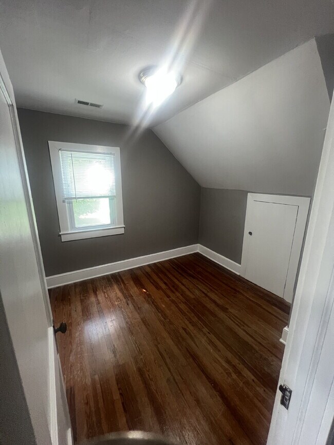 Building Photo - Charming 4-Bedroom Home on Spacious Corner...