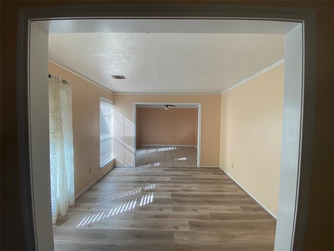 Building Photo - 14706 Woodward Gardens Dr