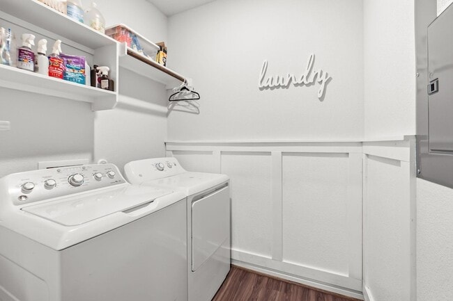 Building Photo - 13500 Rosebud Isle Dr