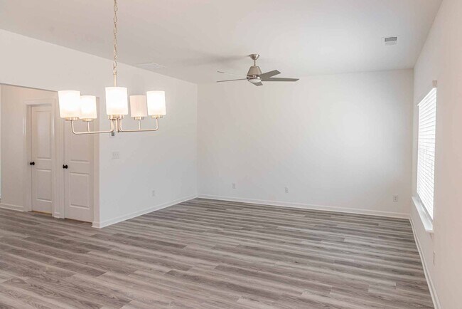 Building Photo - BRAND NEW SINGLE FAMILY HOME IN LOGANVILLE