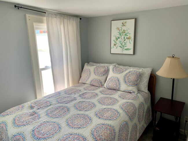 Building Photo - 111 Clinton St