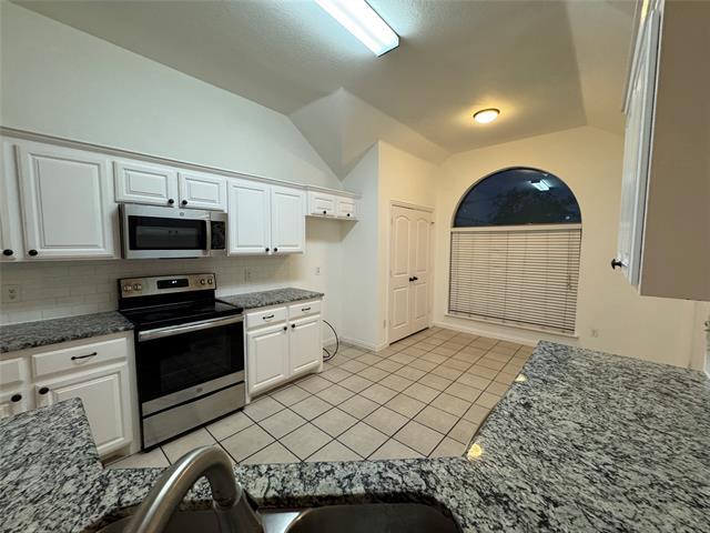 Building Photo - 6611 Rockdale Rd