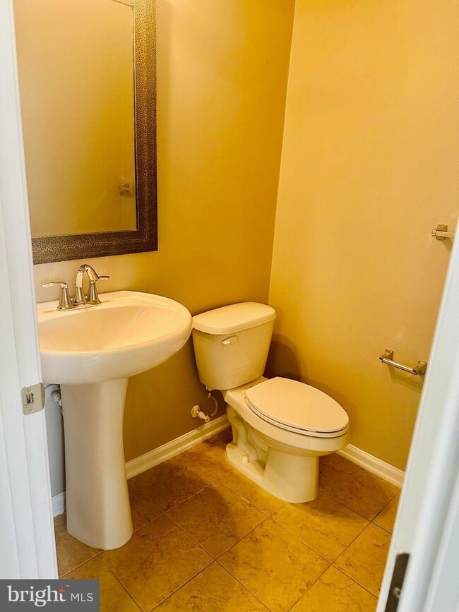 Building Photo - 1700 Walcott Ln