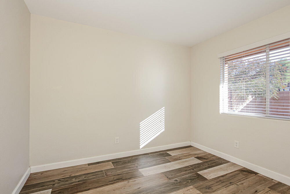 Building Photo - 2902 W Irma Ln