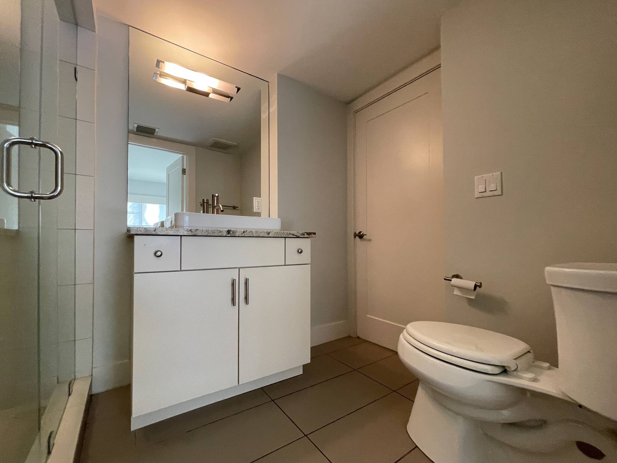 Building Photo - 64 Isle Of Venice Dr