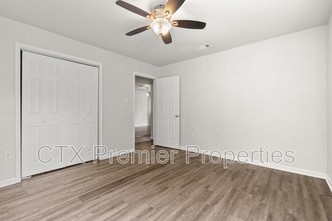 Building Photo - 1109 S 41st St
