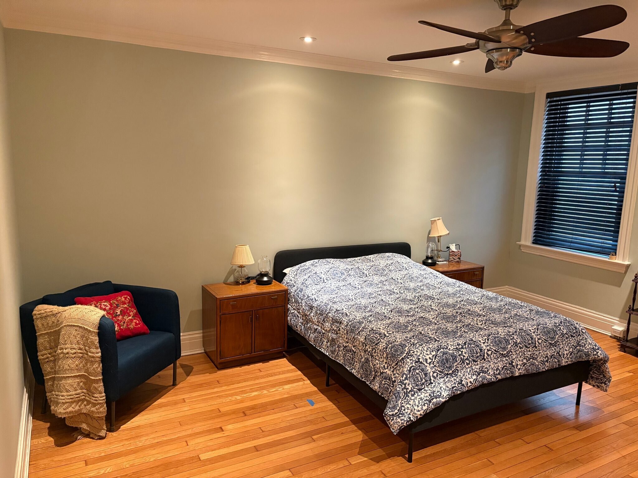 Building Photo - 4637 Pine St