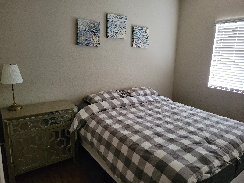 Building Photo - 5250 S Rainbow Blvd