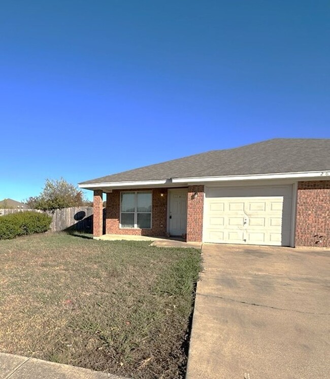 Primary Photo - 2609 Vernice Loop