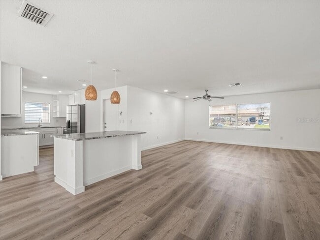 Building Photo - 3366 Minnow Creek Dr