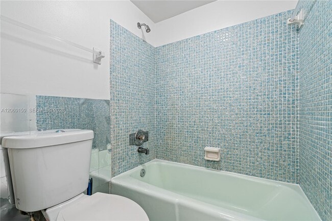 Building Photo - 15888 SW 95th Ave