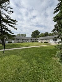 Building Photo - 5046 Northfield Dr
