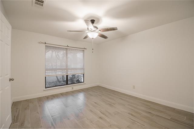 Building Photo - 3820 Flintridge Dr