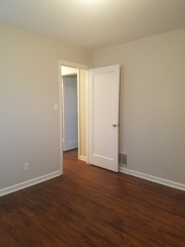 Meadowlark Apartments Wichita, KS Apartment Finder
