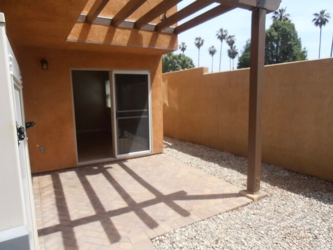 Back Patio - 14548 Evan Way