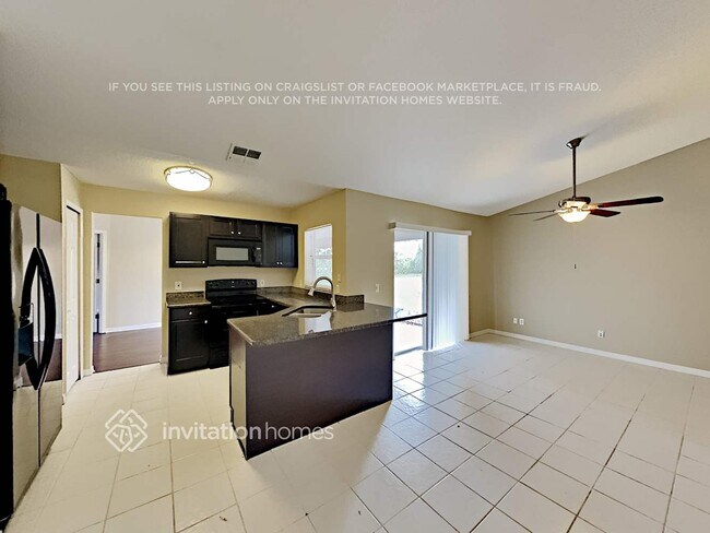 Building Photo - 1760 W Finland Dr