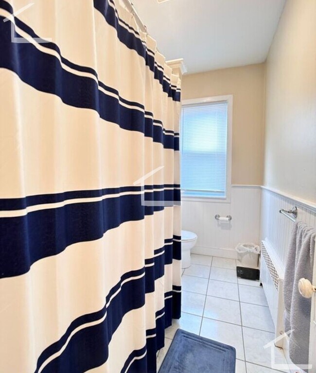 Building Photo - 4 Glenley Terrace