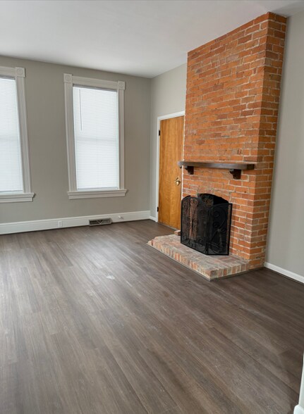 Building Photo - 3318 Epworth Ave