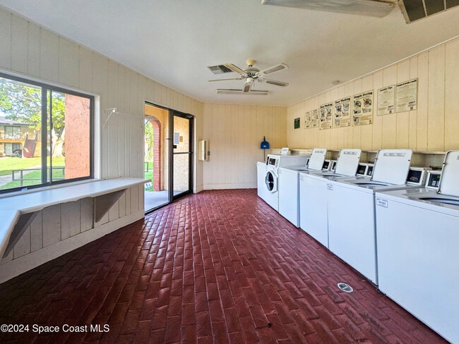 Building Photo - 193 San Juan Cir