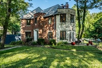 Building Photo - 5758 Wildwood Ave