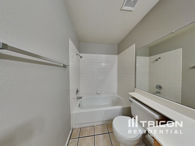 Building Photo - 6119 Bing Cherry Dr