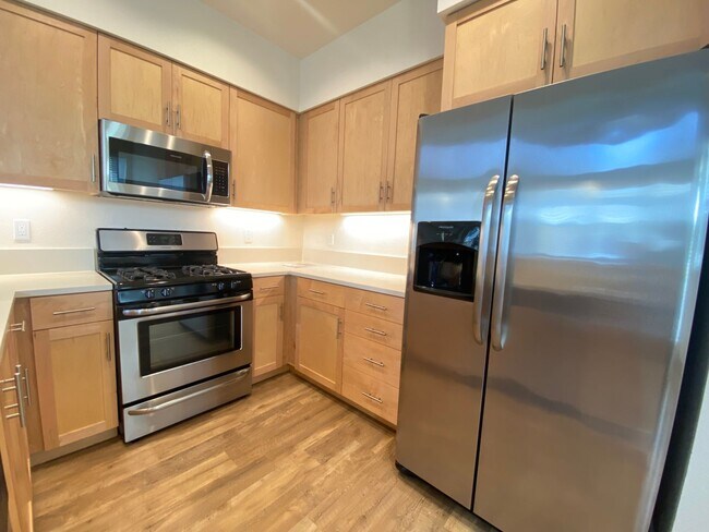 Building Photo - 103 Jacobs Ln
