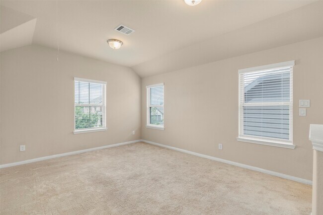 Building Photo - 15714 Highlands Cove Dr
