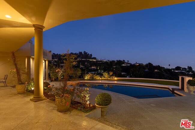 Building Photo - 1630 Carla Ridge