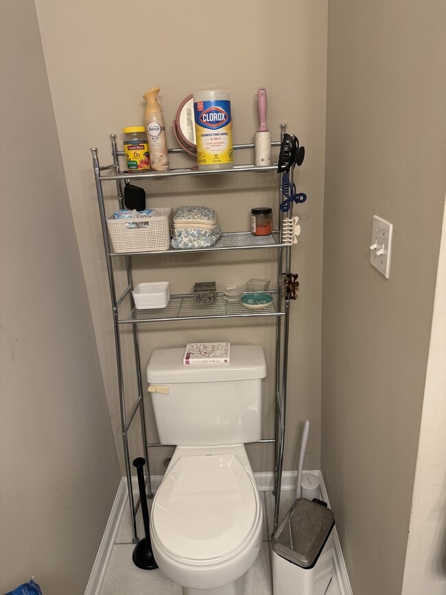 Building Photo - 275 Lost River Ln