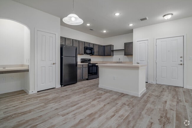 Building Photo - Bristol at Somerset