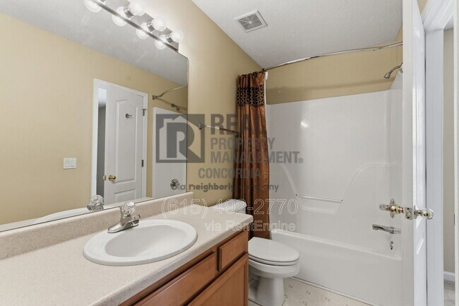 Building Photo - 6066 Sagi Cir