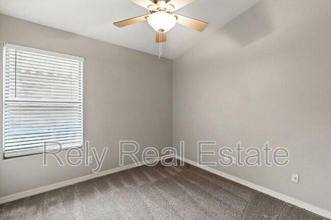 Building Photo - 12568 W Almeria Rd