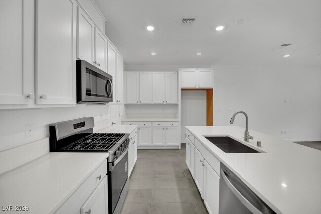 Building Photo - 11476 Panoledge Ave