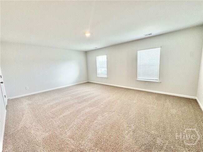 Building Photo - 245 Lillian St