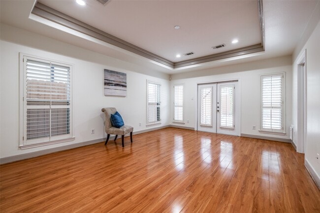 Building Photo - 2019 Morse St